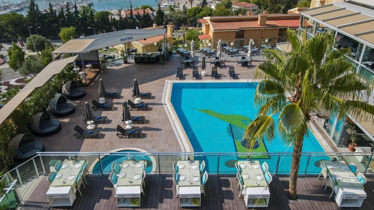 Marina Hotel Кушадасъ Екстериор снимка