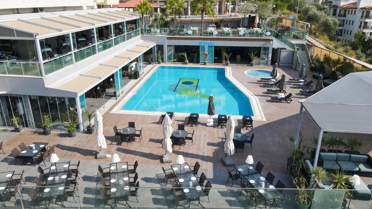 Marina Hotel Кушадасъ Екстериор снимка