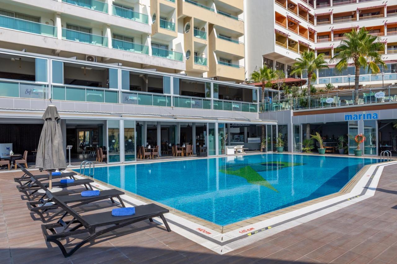 Marina Hotel Кушадасъ Екстериор снимка