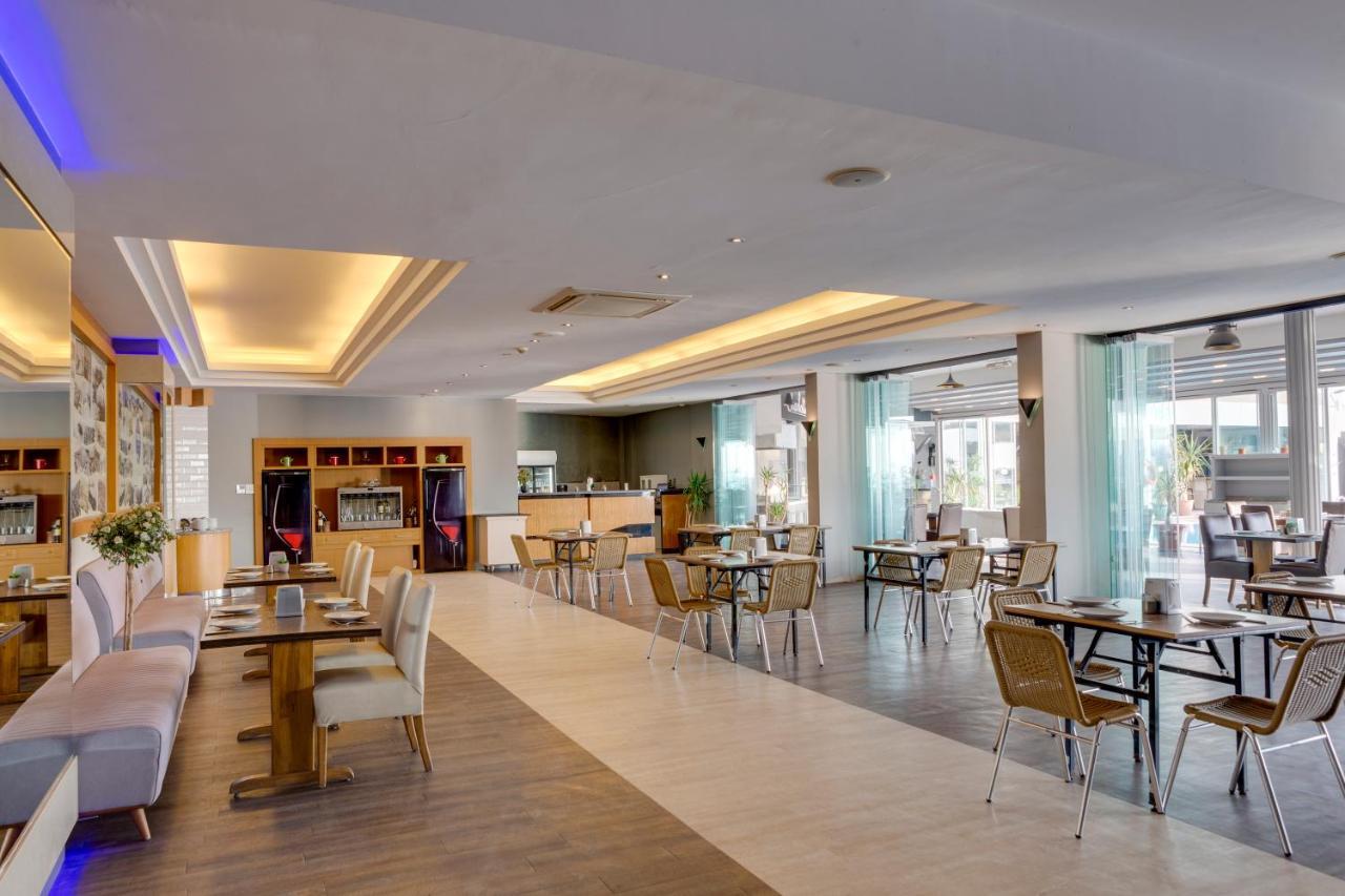 Marina Hotel Кушадасъ Екстериор снимка