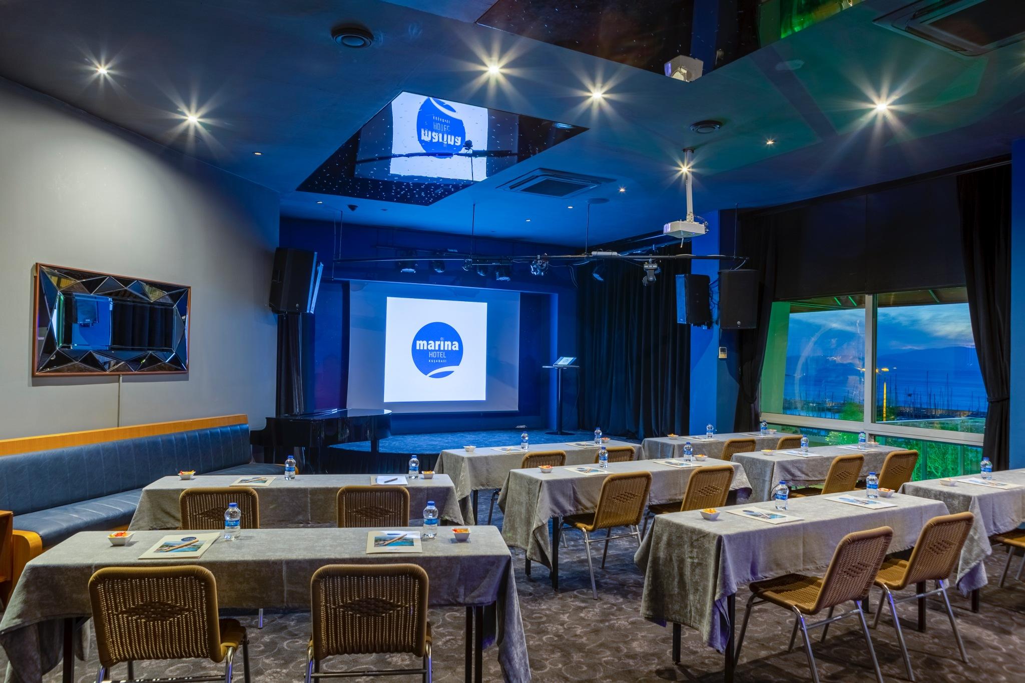 Marina Hotel Кушадасъ Екстериор снимка