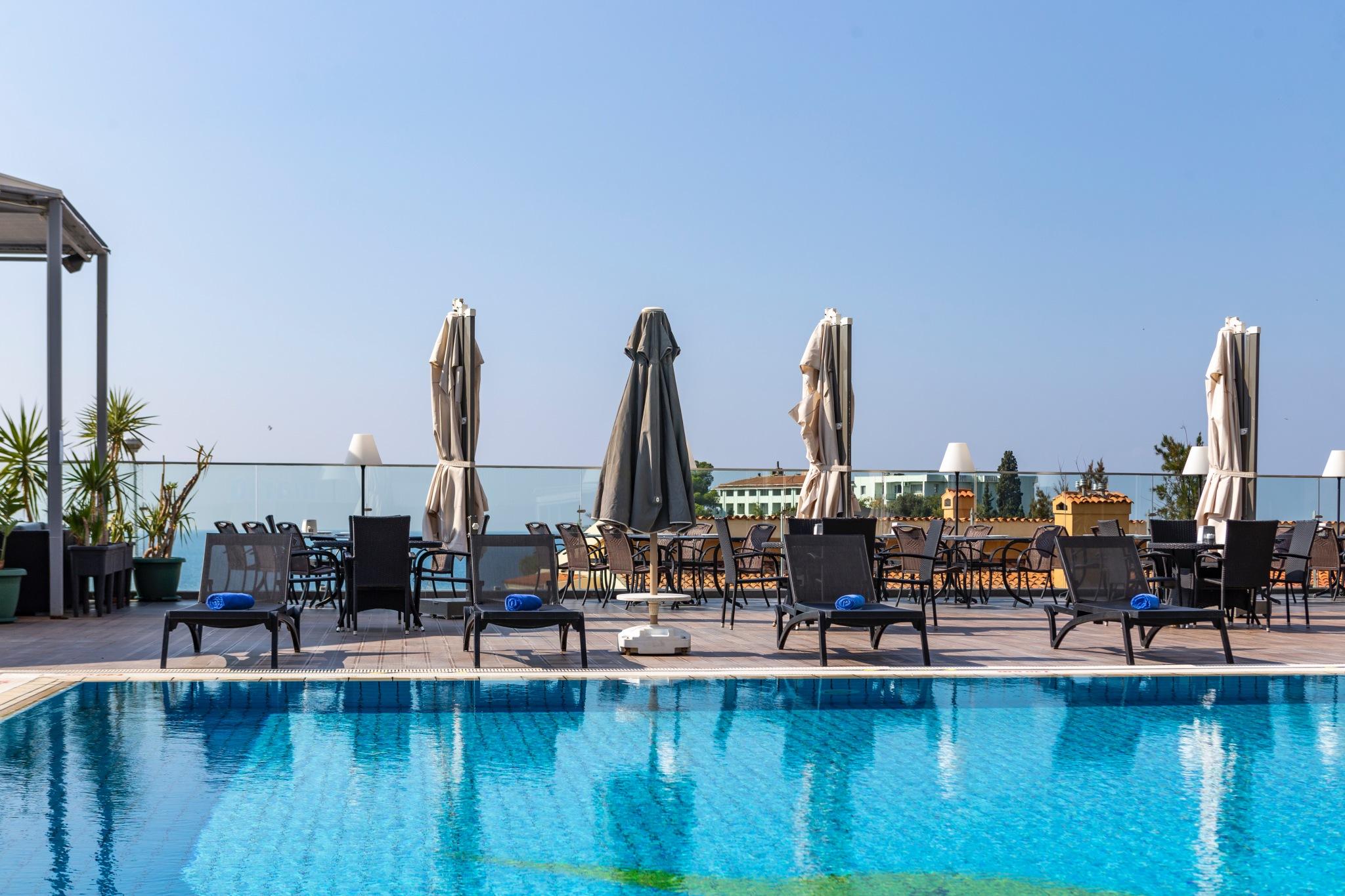 Marina Hotel Кушадасъ Екстериор снимка